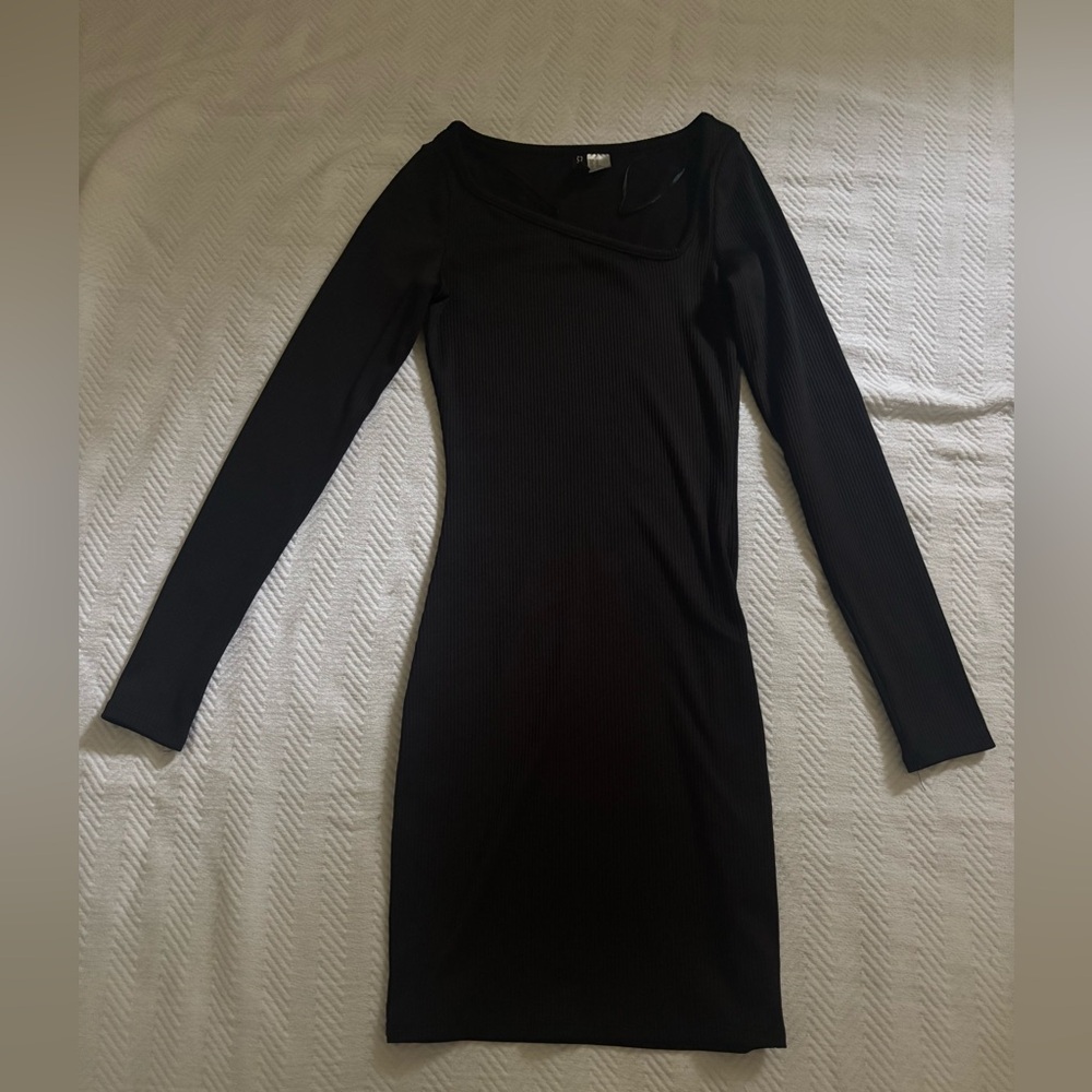 H&M Black Long Sleeve Dress